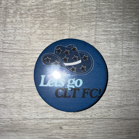 Custom buttons - Picture 5 of 6